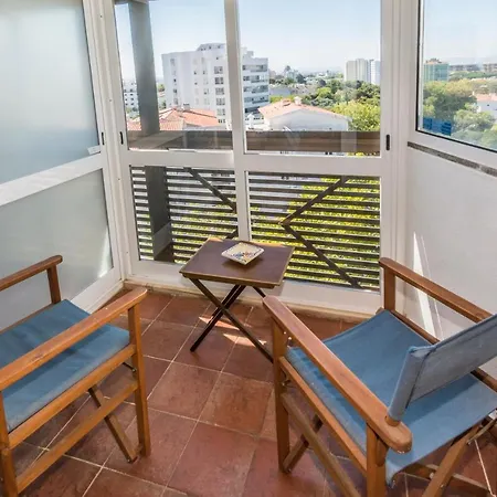 Cascais Rooftop Terrace Duplex דירה